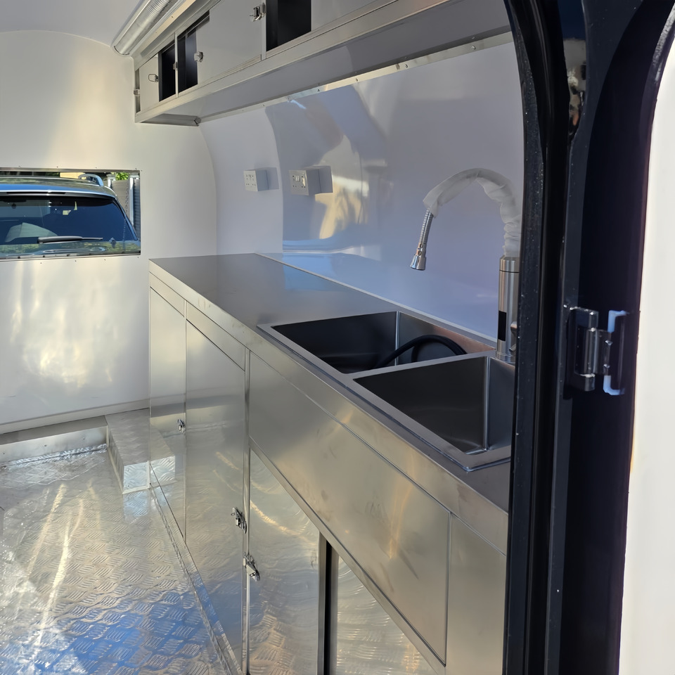 - Rulota comerciala: Foto 5 - Rulota comerciala: Foto 5