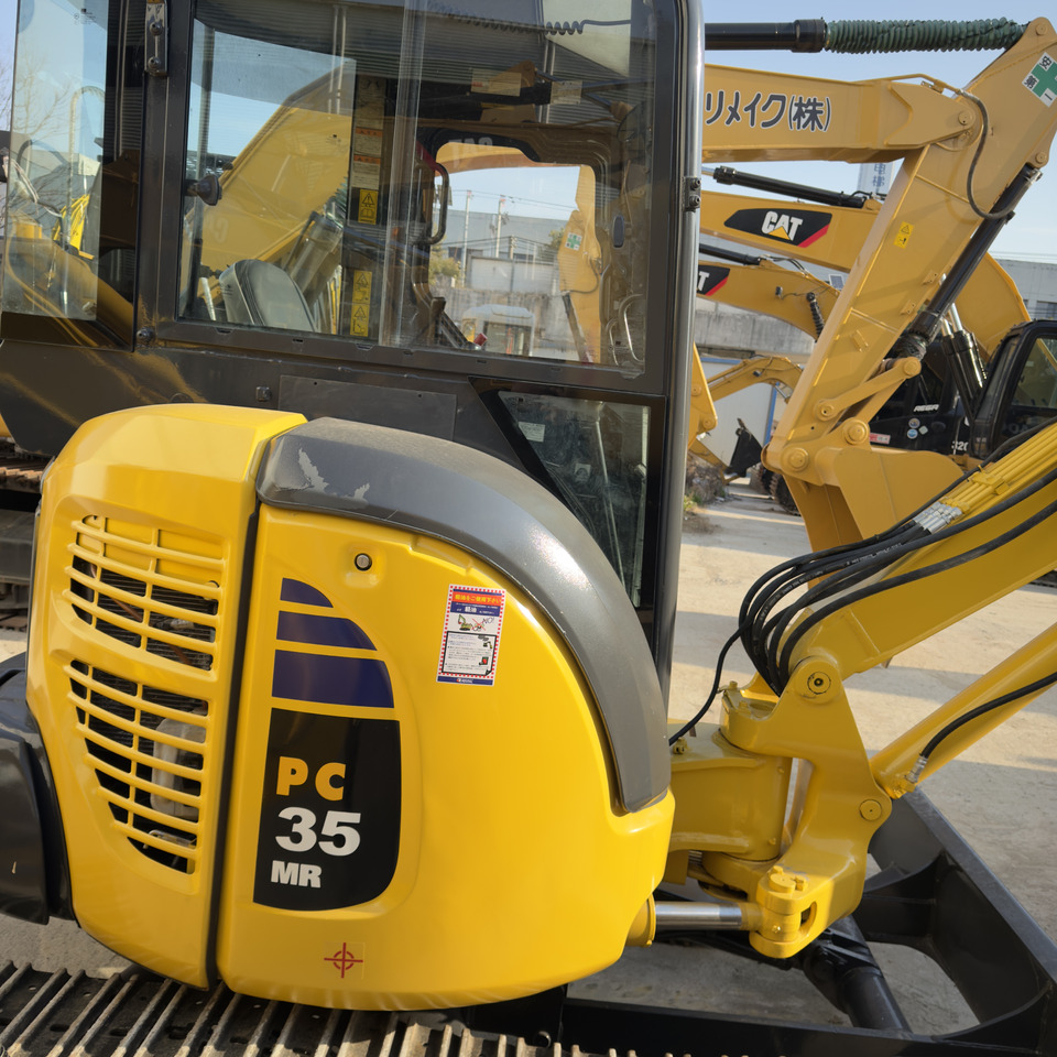 KOMATSU PC35MR-2 - Mini excavator: Foto 2 KOMATSU PC35MR-2 - Mini excavator: Foto 2
