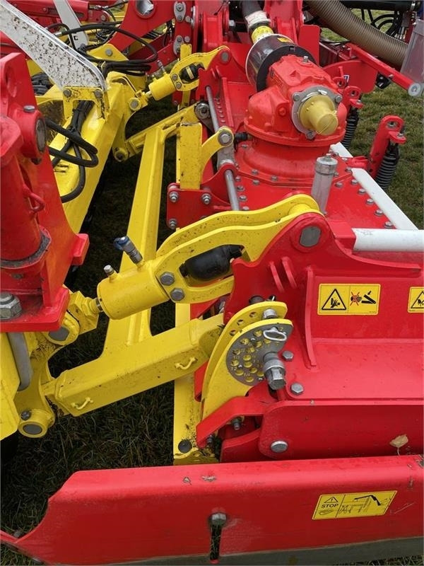 Pöttinger AEROSEM VT 6000 - Semănătoare combinată: Foto 5 Pöttinger AEROSEM VT 6000 - Semănătoare combinată: Foto 5