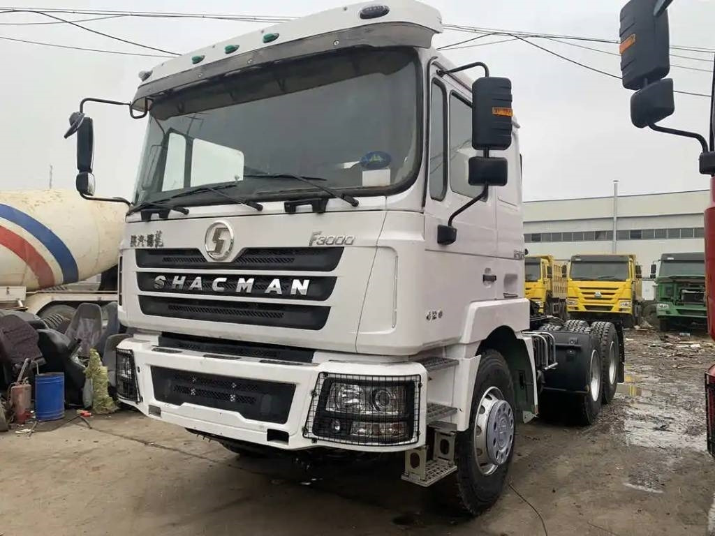 Shacman F 3000 - Cap tractor: Foto 1 Shacman F 3000 - Cap tractor: Foto 1