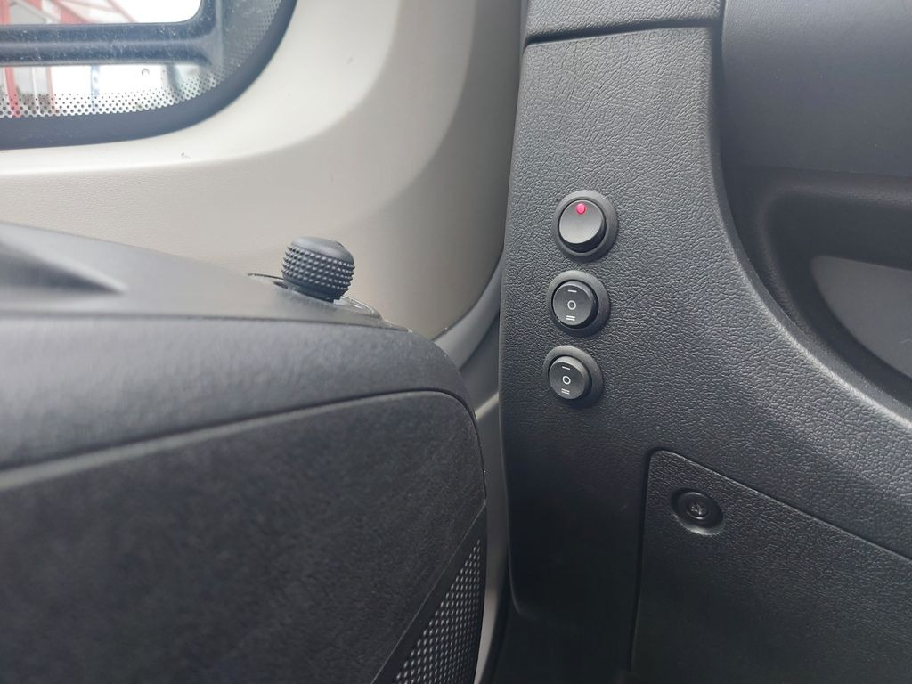 Microbuz, Transport persoane nou Citroën Jumper 9 Sitzer L2H2 11,5m3  S&S 140Ps SOFORT Citroën Jumper 9 Sitzer L2H2 11,5m3  S&S 140Ps SOFORT: Foto 10