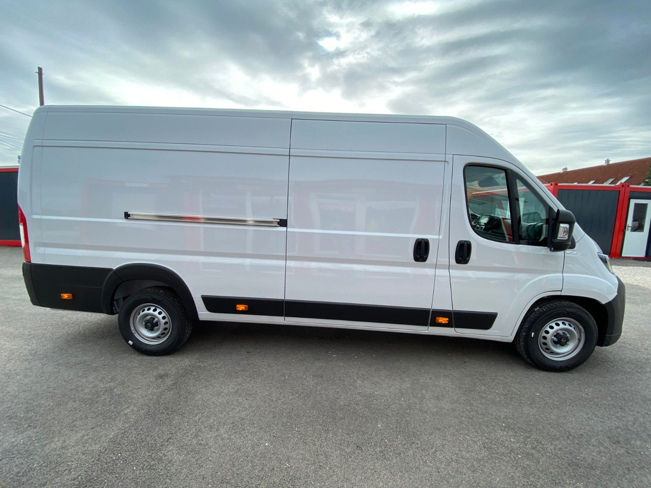 Citroën Jumper Kasten Hochraum 35 L4H2 Heavy BlueHDi 180 - Autoutilitară frigorifica: Foto 3 Citroën Jumper Kasten Hochraum 35 L4H2 Heavy BlueHDi 180 - Autoutilitară frigorifica: Foto 3