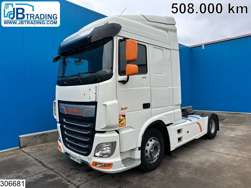 DAF XF 480 EURO 6 - Cap tractor: Foto 1 DAF XF 480 EURO 6 - Cap tractor: Foto 1