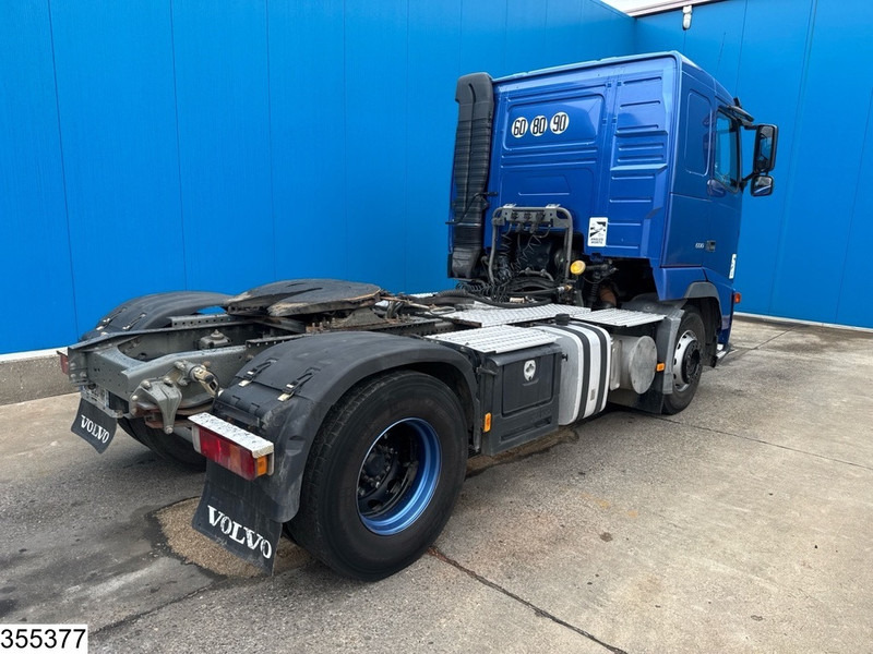 Volvo FH 500 Manual gearbox, Hydraulic, Steel suspension - Cap tractor: Foto 2 Volvo FH 500 Manual gearbox, Hydraulic, Steel suspension - Cap tractor: Foto 2