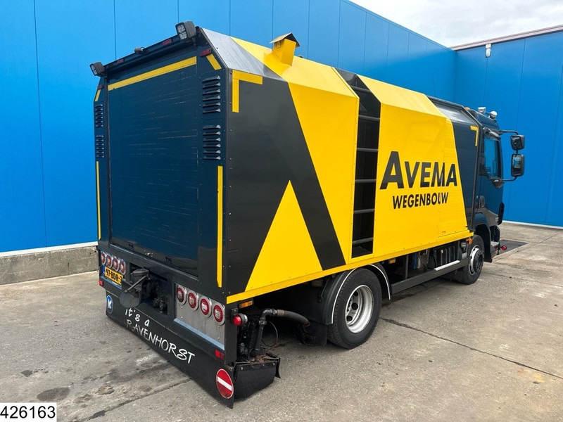 DAF LF45 250 EURO 5, Manual, Bitumen sprayer - Camion cisternă: Foto 2 DAF LF45 250 EURO 5, Manual, Bitumen sprayer - Camion cisternă: Foto 2