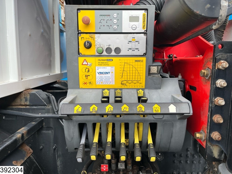 Iveco Trakker 360 8x4, EURO 6, Retarder, Palfinger - Camion platformă, Camion cu macara: Foto 4 Iveco Trakker 360 8x4, EURO 6, Retarder, Palfinger - Camion platformă, Camion cu macara: Foto 4