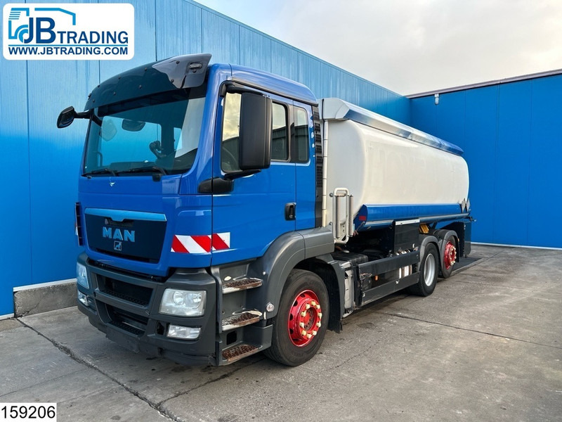 MAN TGS 26 320 6X2, EURO 5, ADR, 18.950 Liter, 4 COMP - Camion cisternă: Foto 1 MAN TGS 26 320 6X2, EURO 5, ADR, 18.950 Liter, 4 COMP - Camion cisternă: Foto 1