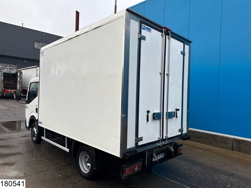Renault ? Maxity 140 Dxi Carrier - Autoutilitară frigorifica, Autoutilitară cabină dublă: Foto 3 Renault ? Maxity 140 Dxi Carrier - Autoutilitară frigorifica, Autoutilitară cabină dublă: Foto 3
