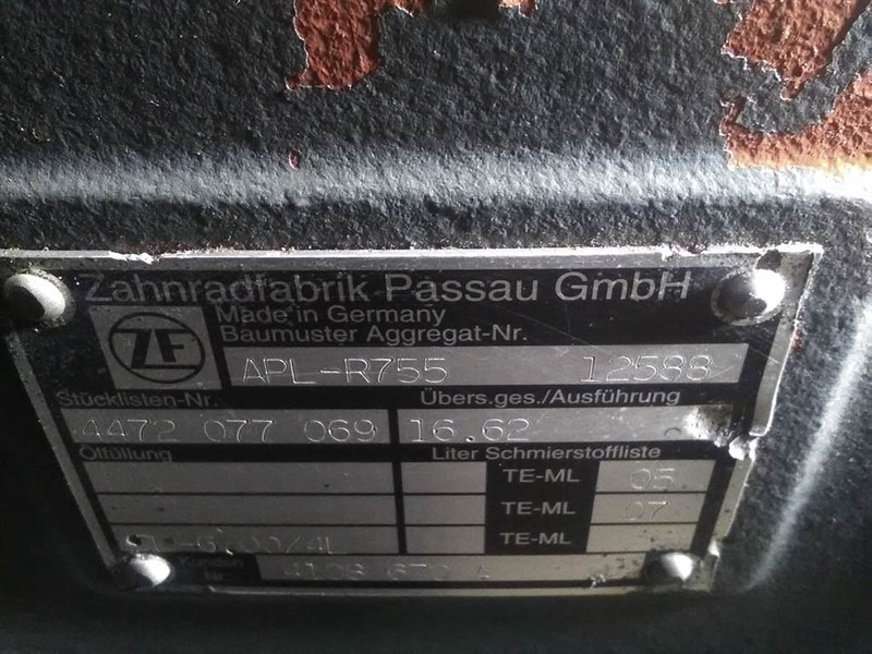 Punte şi piese pentru Utilaje constructii Ahlmann AZ14-ZF APL-R755-4472077069/4108760A-Axle/Achse/As: Foto 7 Punte şi piese pentru Utilaje constructii Ahlmann AZ14-ZF APL-R755-4472077069/4108760A-Axle/Achse/As: Foto 7