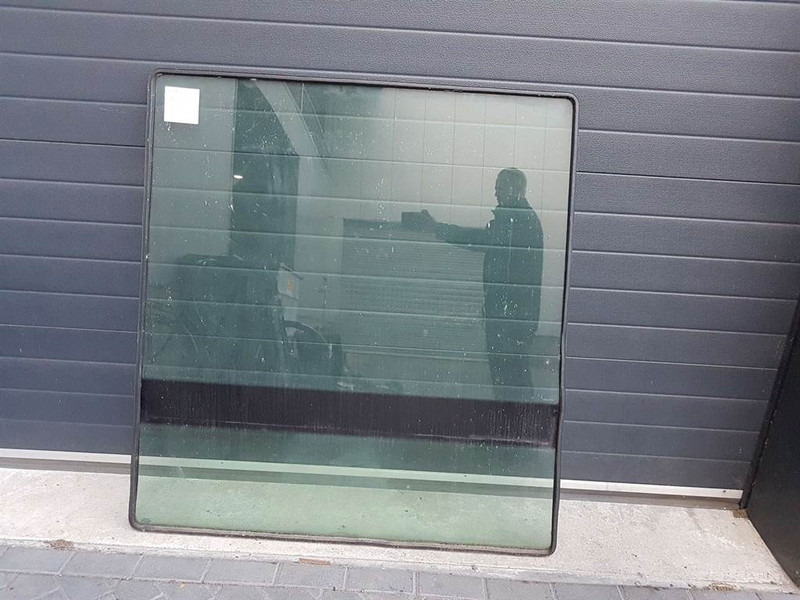 Ahlmann AZ210E-23103164-Window/Scheibe/Ruit - Cabină și interior pentru Utilaje constructii: Foto 2 Ahlmann AZ210E-23103164-Window/Scheibe/Ruit - Cabină și interior pentru Utilaje constructii: Foto 2