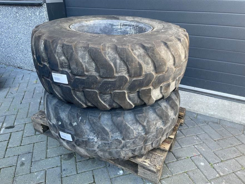 Ahlmann AZ85-Dunlop 405/70R20 (16/70R20)-Tire/Reifen/Band - Anvelope și jante pentru Utilaje constructii: Foto 2 Ahlmann AZ85-Dunlop 405/70R20 (16/70R20)-Tire/Reifen/Band - Anvelope și jante pentru Utilaje constructii: Foto 2