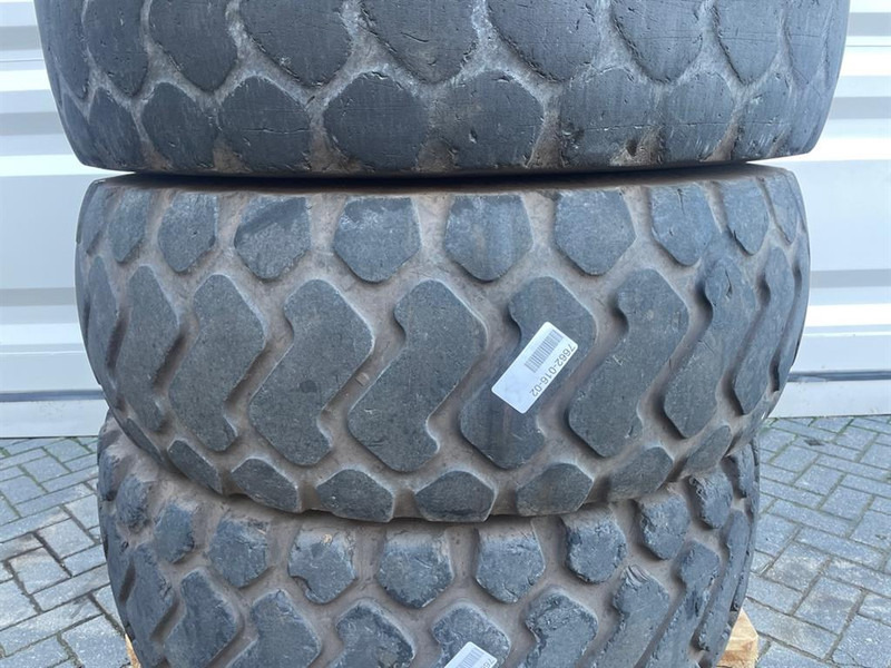 Ahlmann -Michelin 17.5R25-Tire/Reifen/Band - Anvelope și jante pentru Utilaje constructii: Foto 3 Ahlmann -Michelin 17.5R25-Tire/Reifen/Band - Anvelope și jante pentru Utilaje constructii: Foto 3