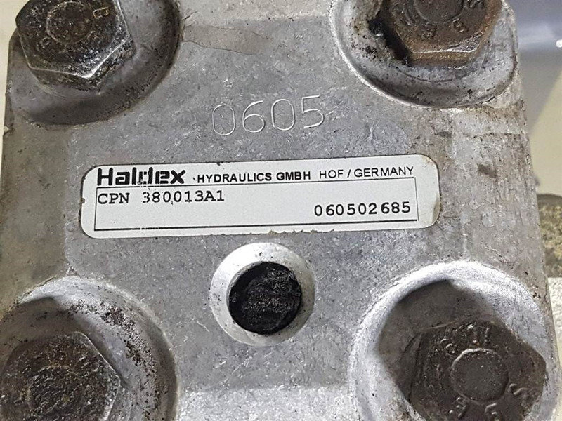 Case 621D-2200943-Haldex-Compact-/steering unit - Hidraulică pentru Utilaje constructii: Foto 4 Case 621D-2200943-Haldex-Compact-/steering unit - Hidraulică pentru Utilaje constructii: Foto 4