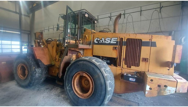 Case 921 C (For parts) - Încărcător frontal pe pneuri: Foto 3 Case 921 C (For parts) - Încărcător frontal pe pneuri: Foto 3