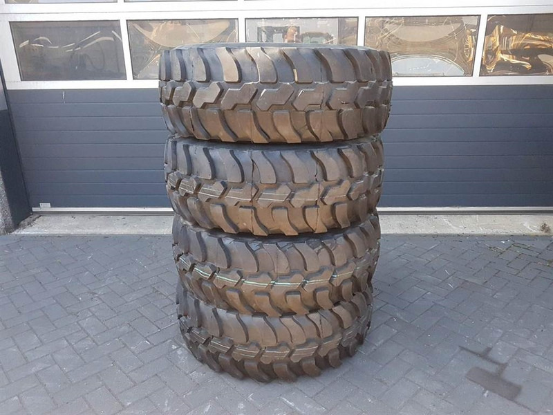 Cover (Dunlop / Mitas) 405/70-R20 (16/70R20)-Tire - Anvelope și jante pentru Utilaje constructii: Foto 1 Cover (Dunlop / Mitas) 405/70-R20 (16/70R20)-Tire - Anvelope și jante pentru Utilaje constructii: Foto 1