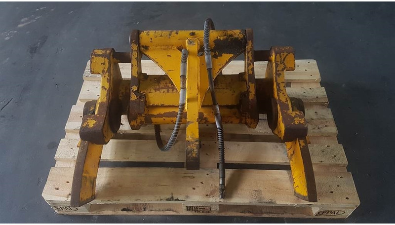 JCB 409 - Quick coupler/Schnellwechsler/Snelwissel - Cuplare rapidă: Foto 4 JCB 409 - Quick coupler/Schnellwechsler/Snelwissel - Cuplare rapidă: Foto 4
