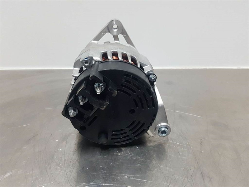 Manitou 12V 80A - Alternator/Lichtmaschine/Dynamo - Motor pentru Utilaje constructii: Foto 5 Manitou 12V 80A - Alternator/Lichtmaschine/Dynamo - Motor pentru Utilaje constructii: Foto 5