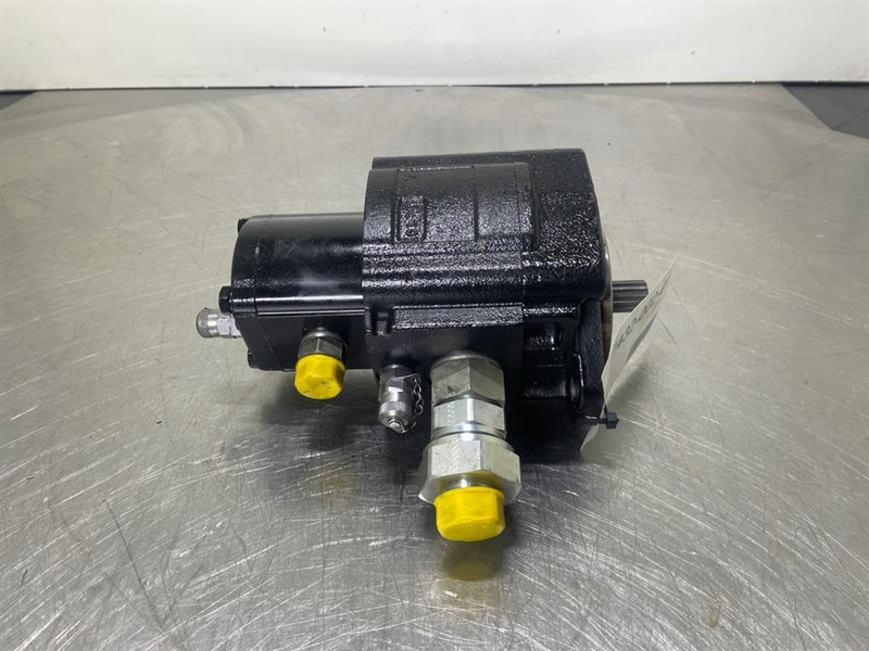 Manitou MRT2145-53013192-Gearpump/Zahnradpumpe - Hidraulică pentru Utilaje constructii: Foto 1 Manitou MRT2145-53013192-Gearpump/Zahnradpumpe - Hidraulică pentru Utilaje constructii: Foto 1