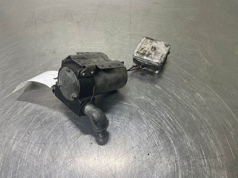 Mecalac 12MTX-Ahlmann 5350240-Pump/pomp - Sistem electric pentru Utilaje constructii: Foto 1 Mecalac 12MTX-Ahlmann 5350240-Pump/pomp - Sistem electric pentru Utilaje constructii: Foto 1