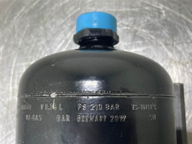 O & K L25.5-075-1315-053-611-Accumulator/Hydrospeicher - Hidraulică pentru Utilaje constructii: Foto 5 O & K L25.5-075-1315-053-611-Accumulator/Hydrospeicher - Hidraulică pentru Utilaje constructii: Foto 5