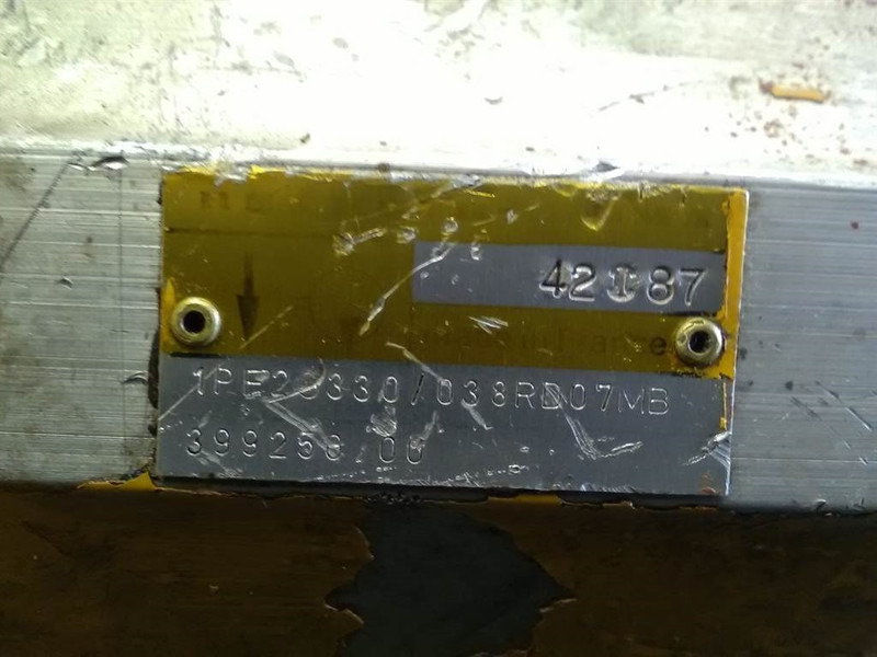 Rexroth - Sigma 1PF2G330/038RD07MB - Gearpump - Hidraulică: Foto 3 Rexroth - Sigma 1PF2G330/038RD07MB - Gearpump - Hidraulică: Foto 3