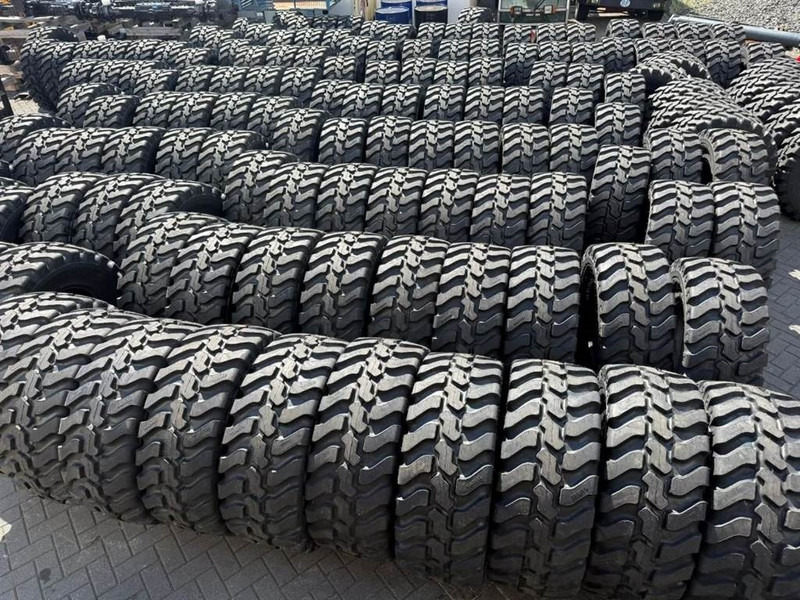 SWT 405/70R20 (16.0/70R20) *NEW* - Tire/Reifen/Band - Anvelope și jante pentru Utilaje constructii: Foto 1 SWT 405/70R20 (16.0/70R20) *NEW* - Tire/Reifen/Band - Anvelope și jante pentru Utilaje constructii: Foto 1