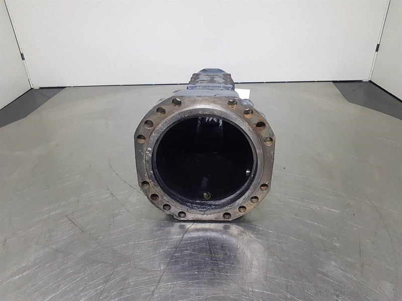 Spicer Dana 112.06.019.64-Axle housing/Achskörper/Astrech - Punte şi piese pentru Utilaje constructii: Foto 3 Spicer Dana 112.06.019.64-Axle housing/Achskörper/Astrech - Punte şi piese pentru Utilaje constructii: Foto 3