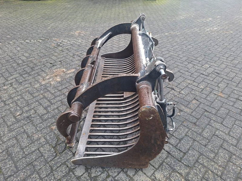 Utilaje de creştere vite Volvo BM L 30: Foto 6 Utilaje de creştere vite Volvo BM L 30: Foto 6