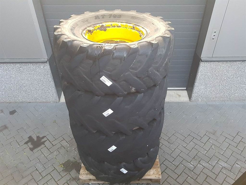 Zettelmeyer ZL801-BKT 480/70R24-Tire/Reifen/Band - Anvelope și jante pentru Utilaje constructii: Foto 2 Zettelmeyer ZL801-BKT 480/70R24-Tire/Reifen/Band - Anvelope și jante pentru Utilaje constructii: Foto 2
