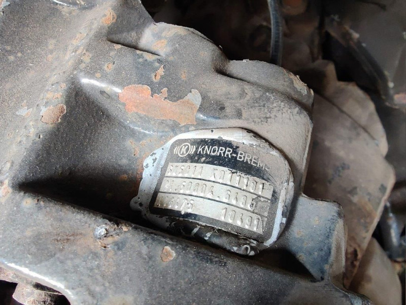 MAN Remklauwen / Brake calipers F2000 / TGA - Etrier de frână pentru Camion: Foto 5 MAN Remklauwen / Brake calipers F2000 / TGA - Etrier de frână pentru Camion: Foto 5