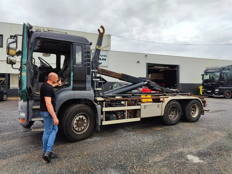 MAN TGA 26.350 6x4 Container AJK Euronorm 3 - Camion cu cârlig: Foto 5 MAN TGA 26.350 6x4 Container AJK Euronorm 3 - Camion cu cârlig: Foto 5