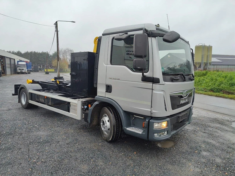 MAN TGL 12.250 with NEW Containersystem / Hooklift JIMECA - Camion cu cârlig: Foto 2 MAN TGL 12.250 with NEW Containersystem / Hooklift JIMECA - Camion cu cârlig: Foto 2