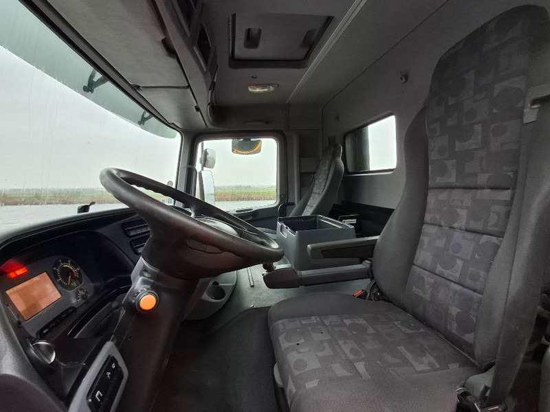 Mercedes-Benz ACTROS 2041 AS 4x4 - Cap tractor: Foto 4 Mercedes-Benz ACTROS 2041 AS 4x4 - Cap tractor: Foto 4
