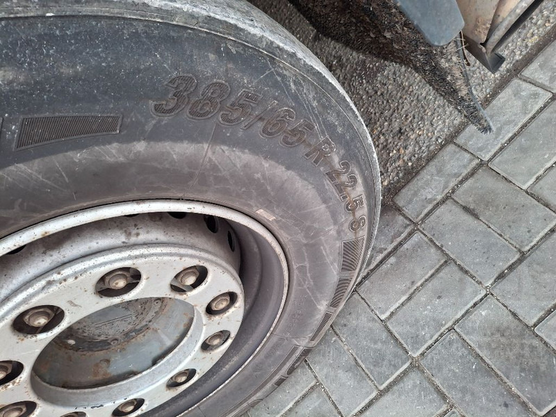 DAF XF 105.460 - Camion şasiu: Foto 4 DAF XF 105.460 - Camion şasiu: Foto 4