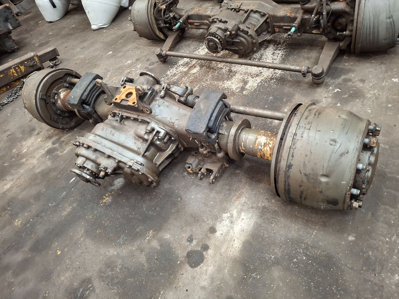 MAN KAT 8x8 complete AXLE SET - Punte şi piese: Foto 4 MAN KAT 8x8 complete AXLE SET - Punte şi piese: Foto 4