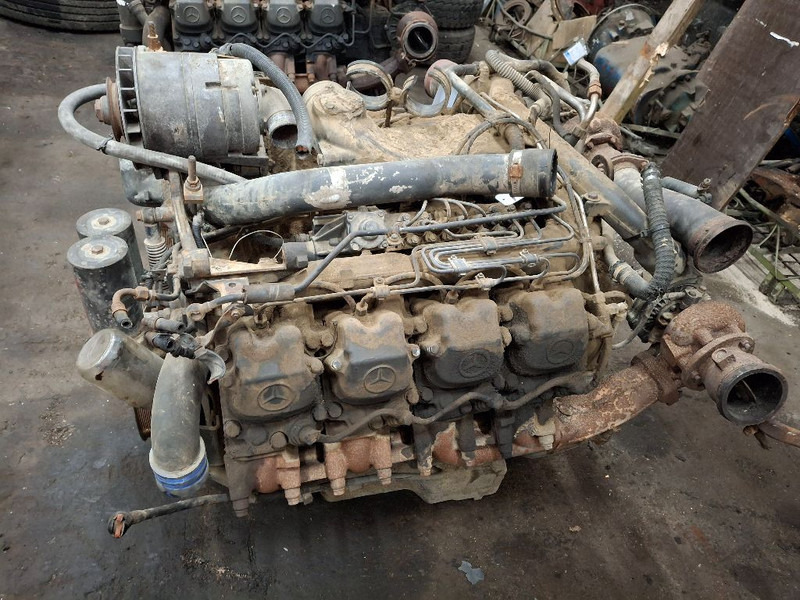 Mercedes-Benz OM442LA - Motor: Foto 1 Mercedes-Benz OM442LA - Motor: Foto 1