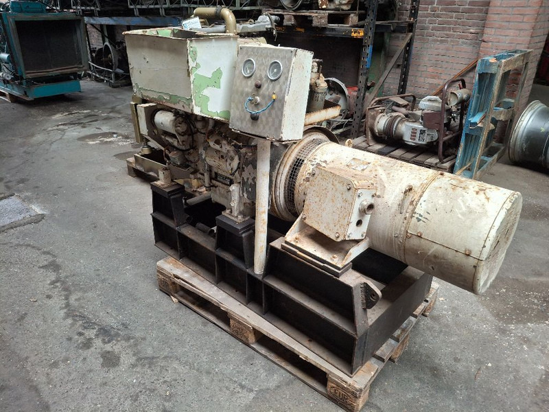 Deutz F3L912 - Piesă de schimb: Foto 3 Deutz F3L912 - Piesă de schimb: Foto 3