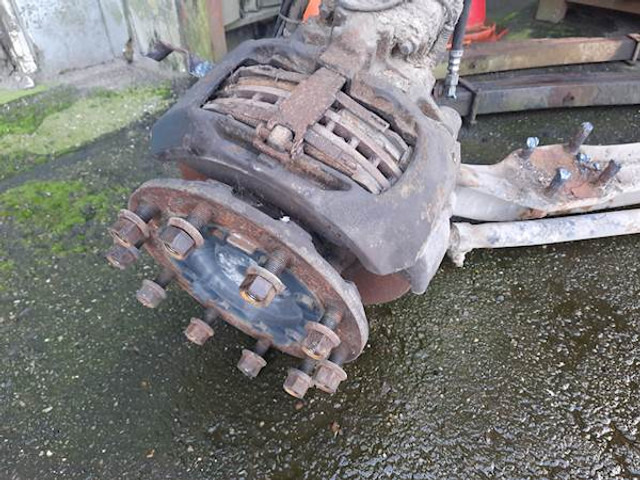 Scania AM740 - Axă față pentru Camion: Foto 3 Scania AM740 - Axă față pentru Camion: Foto 3