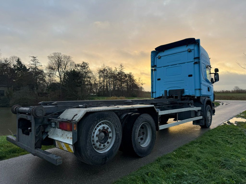 Scania R164 GB6X2NA 480 - Camion cu sistem de cablu: Foto 3 Scania R164 GB6X2NA 480 - Camion cu sistem de cablu: Foto 3