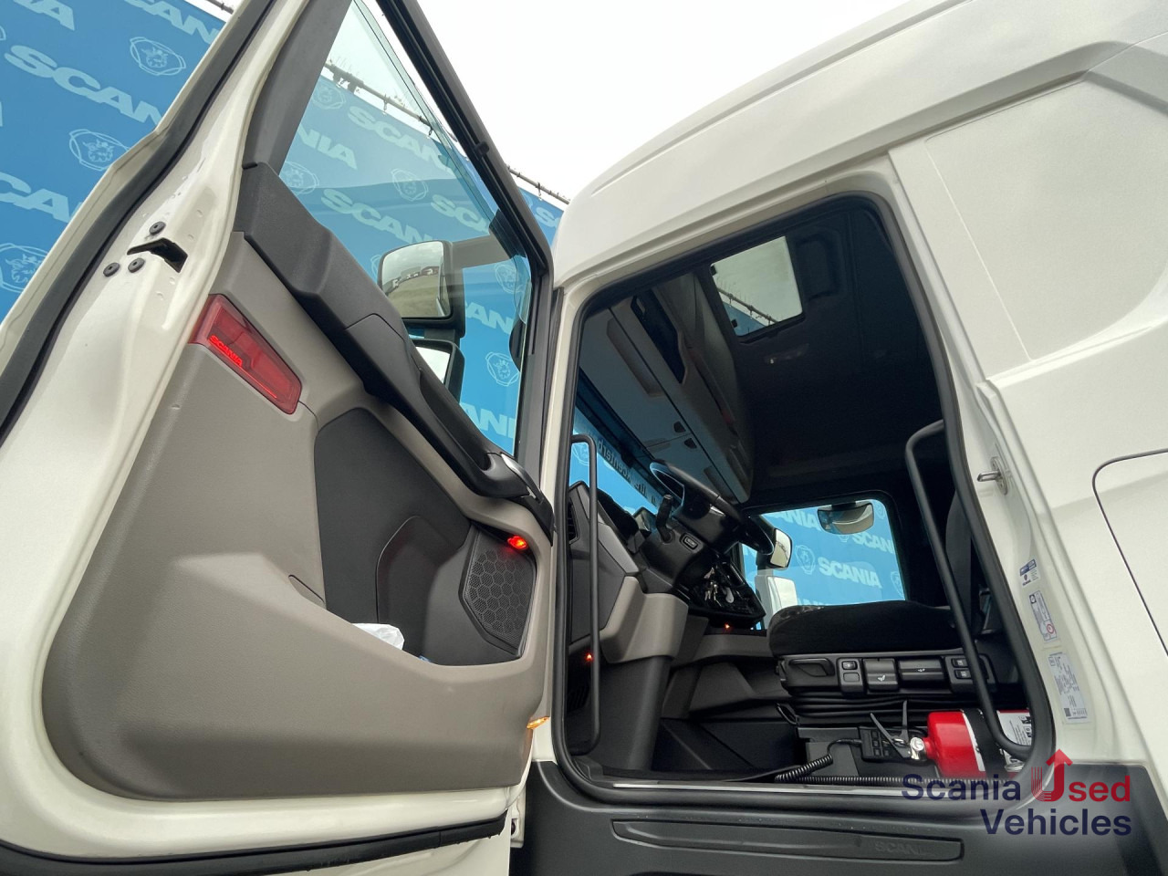 SCANIA S 450 A4x2NA RETARDER DIFF LOCK PARK AIRCO - Cap tractor: Foto 3 SCANIA S 450 A4x2NA RETARDER DIFF LOCK PARK AIRCO - Cap tractor: Foto 3