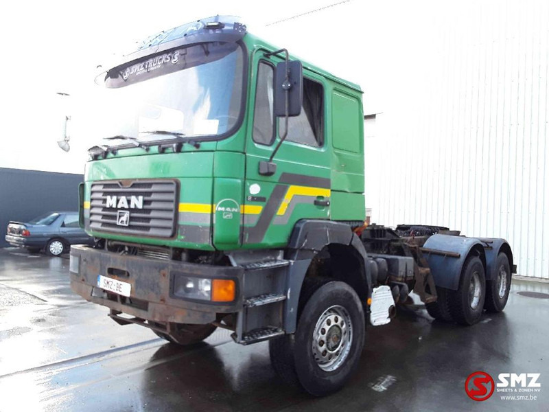 MAN 27.463 6x6 - Cap tractor: Foto 3 MAN 27.463 6x6 - Cap tractor: Foto 3