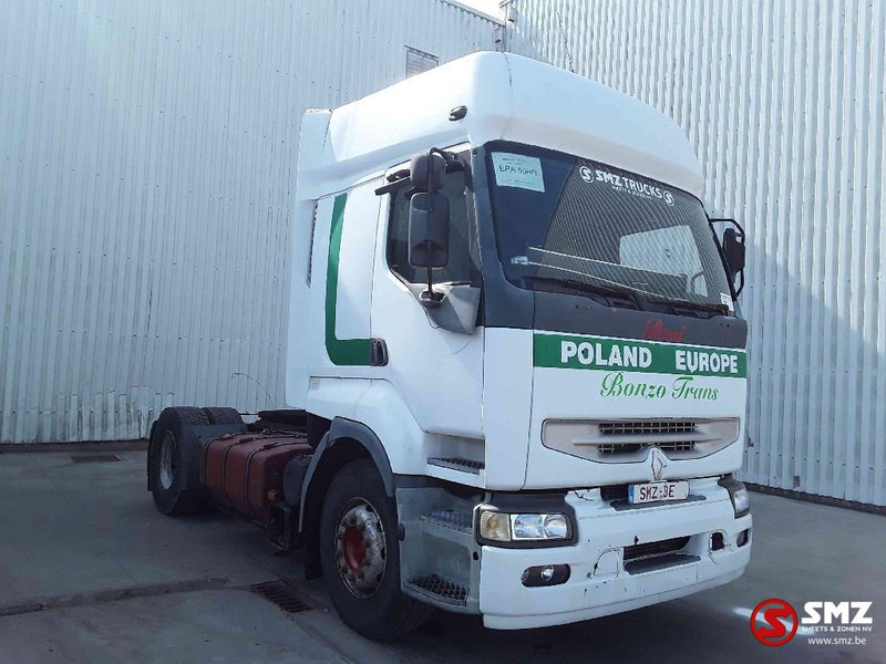 Renault Premium 400 manual pump - Cap tractor: Foto 1 Renault Premium 400 manual pump - Cap tractor: Foto 1