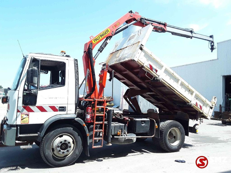 Iveco Eurocargo 150 E 18 120000km manual pump - Camion basculantă, Camion cu macara: Foto 5 Iveco Eurocargo 150 E 18 120000km manual pump - Camion basculantă, Camion cu macara: Foto 5