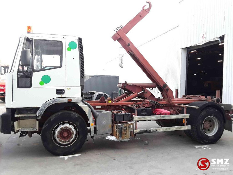 Iveco Eurotrakker 190 E 30 manual pump - Camion cu cârlig: Foto 5 Iveco Eurotrakker 190 E 30 manual pump - Camion cu cârlig: Foto 5