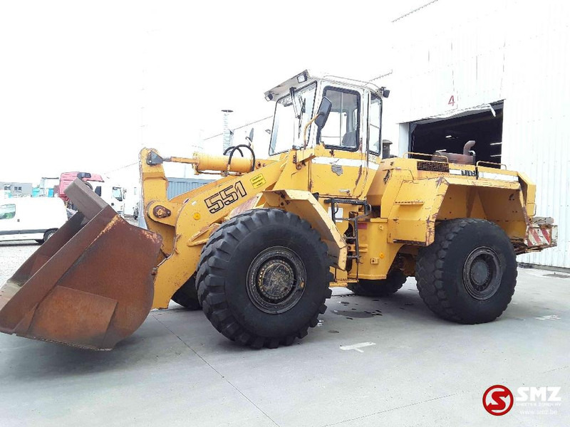 Liebherr Machine 551 - Încărcător frontal pe pneuri: Foto 5 Liebherr Machine 551 - Încărcător frontal pe pneuri: Foto 5