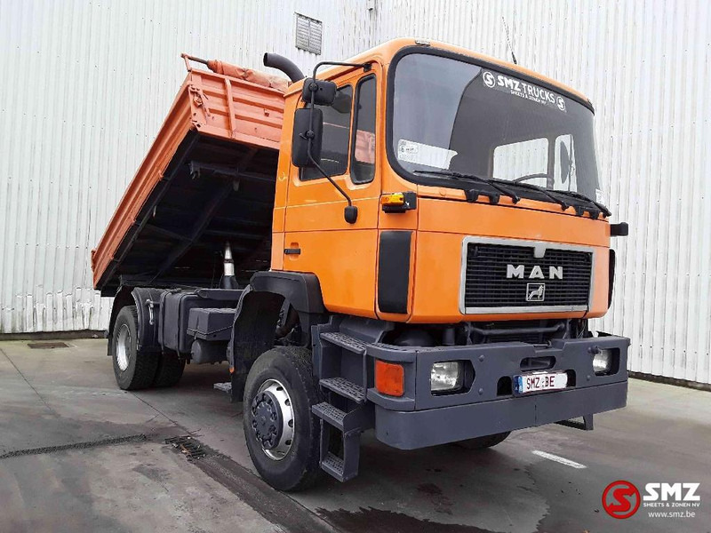 MAN 19.272 - Camion basculantă: Foto 1 MAN 19.272 - Camion basculantă: Foto 1