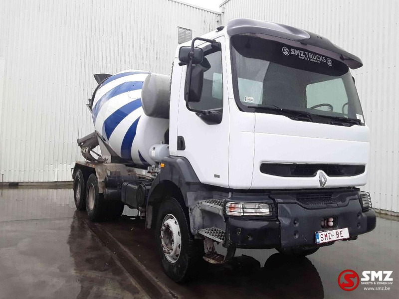 Renault Kerax 300 manual pump - Autobetonieră: Foto 1 Renault Kerax 300 manual pump - Autobetonieră: Foto 1