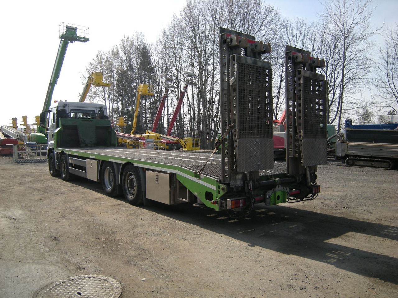 MAN 35.400, Zanner Plateau, Rampen, Winde - Maşină de tractare: Foto 4 MAN 35.400, Zanner Plateau, Rampen, Winde - Maşină de tractare: Foto 4