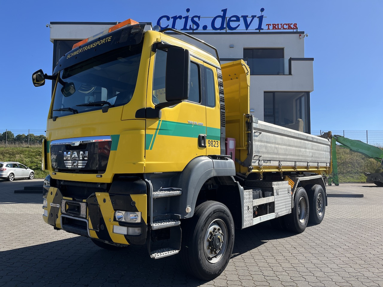 MAN TGS 28.480 6x4 4x4 Dreiseitenkipper Liftachse - Camion basculantă: Foto 1 MAN TGS 28.480 6x4 4x4 Dreiseitenkipper Liftachse - Camion basculantă: Foto 1