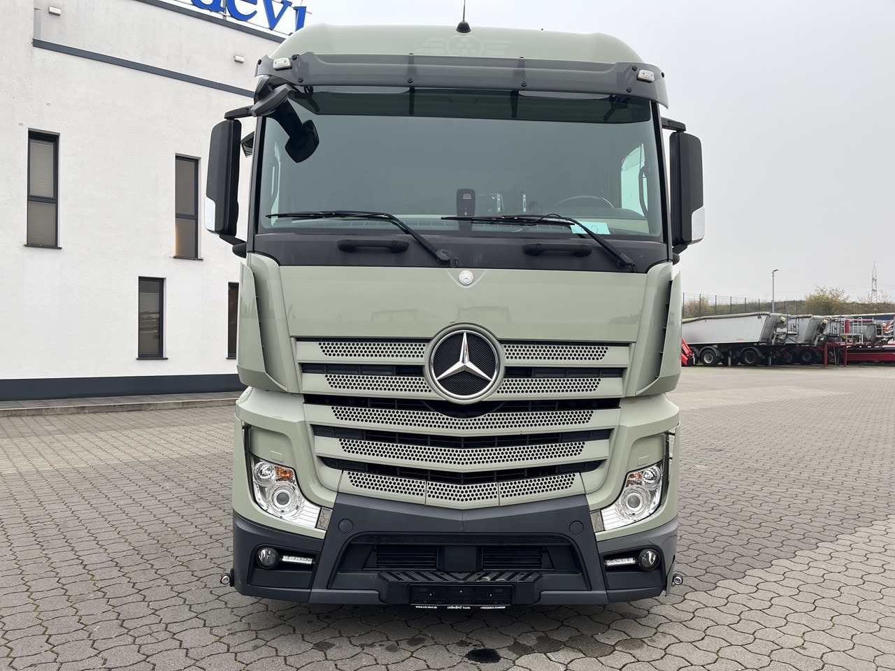 Mercedes-Benz Actros 2545 6x2 EFFER Atlas 265-A6 Lenk- Liftachse - Camion platformă, Camion cu macara: Foto 3 Mercedes-Benz Actros 2545 6x2 EFFER Atlas 265-A6 Lenk- Liftachse - Camion platformă, Camion cu macara: Foto 3